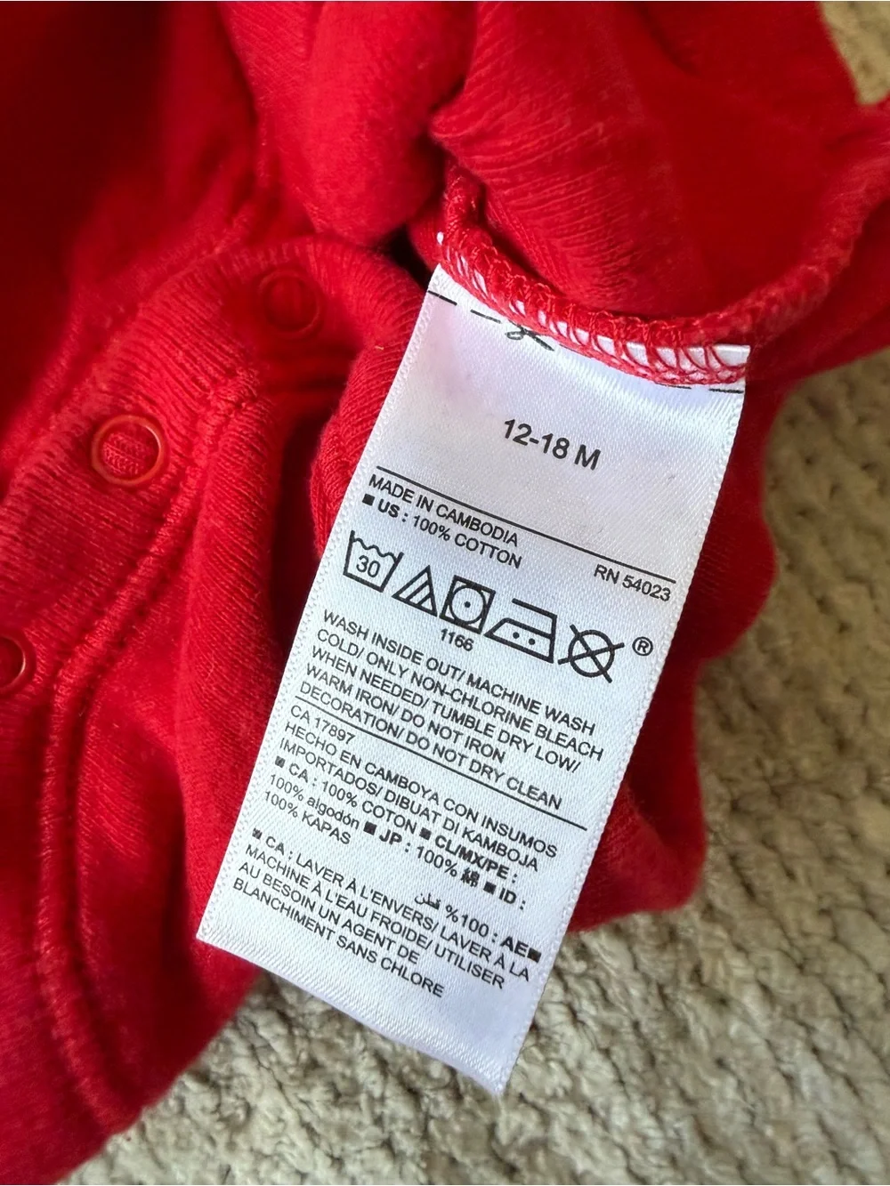 Old Navy Chillin’ With My Snowmies Christmas Bodysuit 12-18 Months